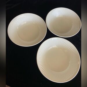 Set of 3 Vintage White Johnson Brothers English Ironstone 6.5” Bowls